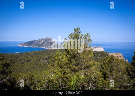 Blick auf Dragonera von Reserva Biológica de la Trapa, Sant Elm, Mallorca, Balearen, Spanien Stockfoto