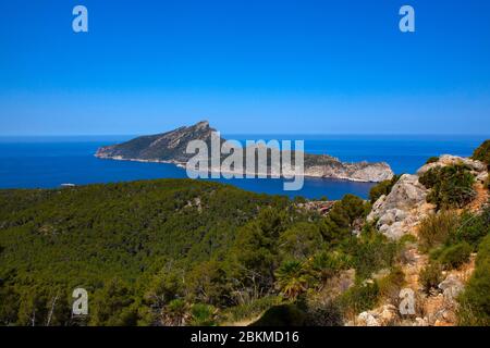 Blick auf Dragonera von Reserva Biológica de la Trapa, Sant Elm, Mallorca, Balearen, Spanien Stockfoto