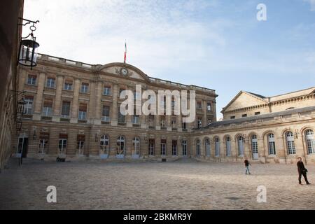 Bordeaux , Aquitaine / Frankreich - 10 30 2019 : Bordeaux Stadtinnere Palais Rohan Rathaus Stockfoto