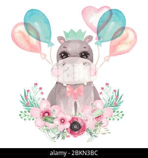 Aquarell Illustration eines niedlichen Baby Hippo Festlicher Charakter in einer Krone, Blumenarrangement, Luftballon. Safari Tier für Einladungskarten, Baby s Stockfoto