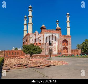 Akbars Grabeingang, 1613, Sikandra, Uttar Pradesh, Indien Stockfoto