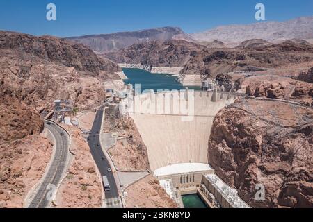 Blick auf den Hoover Dam von der Mike O'Callaghan-Pat Tillman Memorial Bridge, Lake Mead National Recreation Area, Arizona/Nevada, USA, Nordamerika Stockfoto