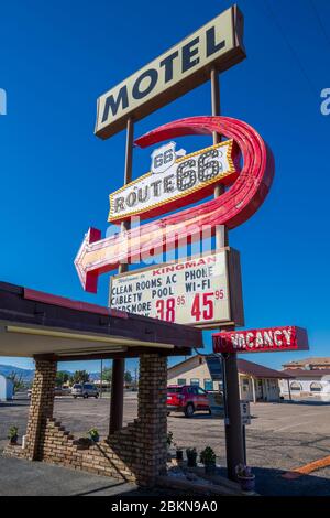 Blick auf das Motel an der historischen Route 66 in Kingman, Arizona, USA, Nordamerika Stockfoto