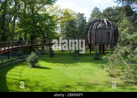 Ruhiges Mark Treehouse Woodland House Naturgebiet Royal Botanic Gardens Kew Gardens, Richmond, London von Blue Forest Designer Peaceful Tree Forest Stockfoto