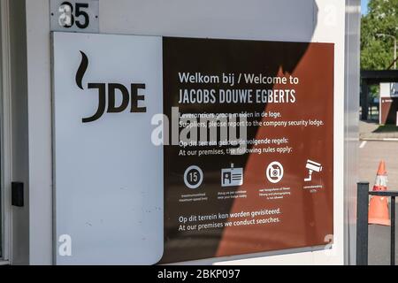 Utrecht, Niederlande. Mai 2020. UTRECHT, 05-05-2020, Dutchnews, Douwe Egberts Headquarters, Douwe Egberts hoofdkantoor Credit: Pro Shots/Alamy Live News Stockfoto