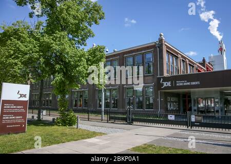 Utrecht, Niederlande. Mai 2020. UTRECHT, 05-05-2020, Dutchnews, Douwe Egberts Headquarters, Douwe Egberts hoofdkantoor Credit: Pro Shots/Alamy Live News Stockfoto