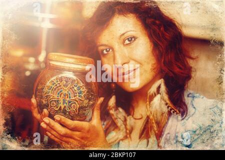 Frau in der Küche mit einer Tasse trockener Minze, alter Fotoeffekt. Stockfoto