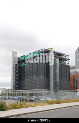 Thomson Reuters Data Center Blackwall Yard, 1 Paul Julius Close, London von Rogers Stirk Harbour & Partners Bovis 80s High-Tech Architecture Stockfoto