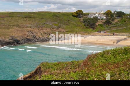 Poldhu Cove an der Südküste von Cornwall Stockfoto