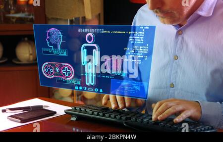Neues Spiel erstellen und codieren. HUD-Display und man-Tastatur. Futuristisches Konzept von Cyber-Video-Gaming, Digital esport und Computerspiel Progaming o Stockfoto