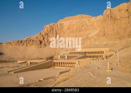 Ägypten, Oberägypten, Niltal, Umgebung von Luxor, West Theben, Theben Nekropole als Weltkulturerbe der UNESCO, Deir el-Bahari, der Tempel der Hatschepsut Stockfoto