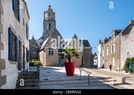 Frankreich, Loire-Atlantique, Batz-sur-Mer, Grande Rue, Saint-Gu?nol? Kirche Stockfoto