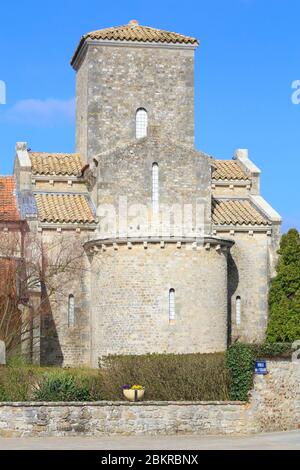 Frankreich, Loiret, Germigny des Pres, Gemeinde im Umkreis des Loire-Tals, das von der UNESCO zum Weltkulturerbe erklärt wurde, Kirche der Heiligen Dreifaltigkeit (oder karolingisches Oratorium) Stockfoto