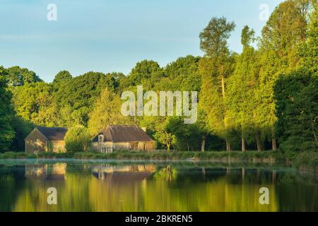 Frankreich, Morbihan, Bignan, das Schloss von Kerguehennec und der Park, Zentrum für zeitgenössische Kunst und kulturelles Begegnungszentrum Stockfoto