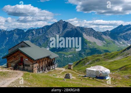 Frankreich, Savoie, Beaufortain, die Zuflucht des Col de la Croix-du-Bonhomme (2433m) Stockfoto