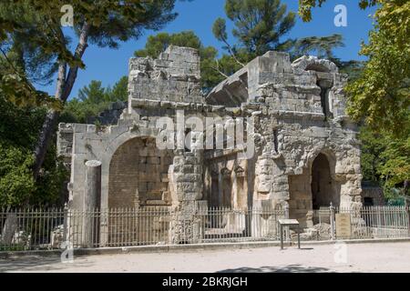 Frankreich, Gard, Nimes, Jardins de la Fontaine, Tempel der Diana Stockfoto