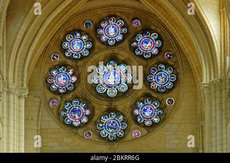 Gotische Rosette Der Kathedrale Von Trient Norditalien Stockfotografie Alamy Gotische Rosette Der Kathedrale Von Trient Norditalien Stockfotografie Alamy