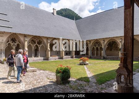 Frankreich, Haute Savoie, Tal der Abondance, Fülle, Abtei von Abondance, der Kreuzgang Stockfoto