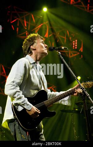 Steve Winwood tritt beim Fairport Convention Festival, Cropredy, Oxfordshire, Großbritannien auf.13. August 2009. Bild von Simon Hadley/ Alamy Stockfoto