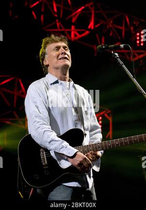 Steve Winwood tritt beim Fairport Convention Festival, Cropredy, Oxfordshire, Großbritannien auf.13. August 2009. Bild von Simon Hadley/ Alamy Stockfoto