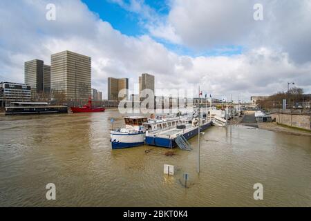 Frankreich, Paris, Hochwasser März 2020, Bibliothek BNF Francois Mitterrand Stockfoto