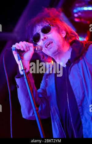 Ian McCulloch von Echo und den Bunnymen auf der Bühne beim Moseley Folk Festival, Birmingham. August 2012. Bild von Simon Hadley Stockfoto