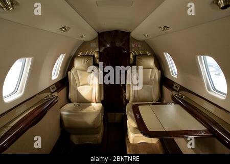 Luxus-Interieur eines privaten Flugzeugs Stockfoto