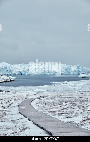 Blick auf massive Eisberge in ilulissat Grönland Stockfoto