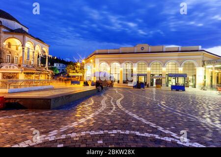 Monastiraki Platz am Nachmittag, am letzten Tag der offiziellen Sperrung, wegen des Coronavirus-Ausbruchs. Stockfoto