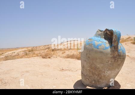 Krug der Wüste, der nördlichen Sahara, Matmata in Tunesien Stockfoto