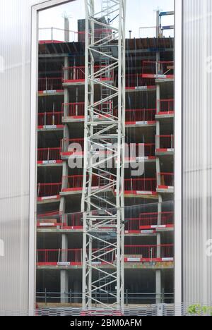 2000S Translucent Polycarbonate Cladding Laban Centre, King Charles Court, Greenwich Peninsula, London SE10 9JF von Herzog & de Meuron Stockfoto