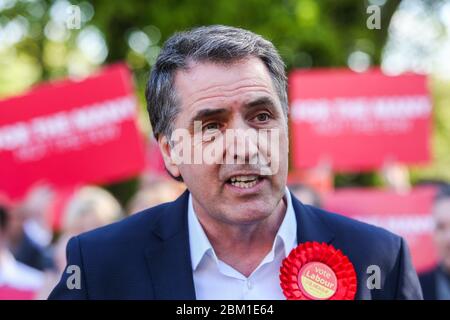 Steve Rotheram, der neu gewählte Metro-Bürgermeister von Liverpool, bei einer Veranstaltung mit Labour-Mitgliedern und den Medien in Liverpool nach den Ergebnissen der l Stockfoto