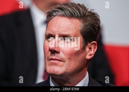 Schatten-Brexit-Sekretär Keir Starmer während einer Kundgebung in Manchester, um die Parlamentswahlkampagne der Partei 2017 zu starten. Stockfoto