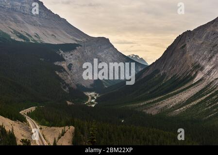 Naturlandschaften entlang der Trans-Canada Hawy, alberta, Kanada Stockfoto