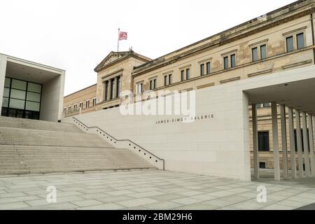 Die James-Simon-Galerie, entworfen von David Chipperfield Architects, ist ein neues zentrales Eingangsgebäude und eine Kunstgalerie auf der Museumsinsel in Berlin Stockfoto