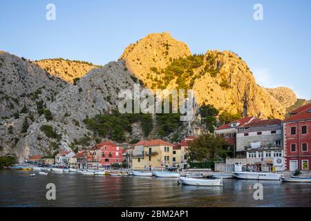 Omis, Split-Dalmatien, Kroatien, Europa. Foto V.D. Stockfoto