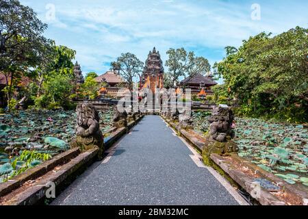 Name dieses Ortes Saraswati Tempel in der Provinz Ubud, Bali Insel Stockfoto