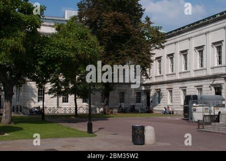 Neoklassizistische Quad Courtyard UCL Wilkins Building, Gower Street, Bloomsbury, London WC1E 6BT von William Wilkins Stockfoto