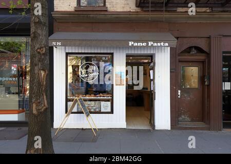 Pane Pasta, 58 W 8. Street, New York, NYC Foto von einem italienischen Restaurant im Stadtteil Greenwich Village in Manhattan. Stockfoto