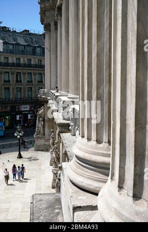 Säulen an der Fassade des Palais Garnier-Opera National de Paris.Paris.Frankreich Stockfoto