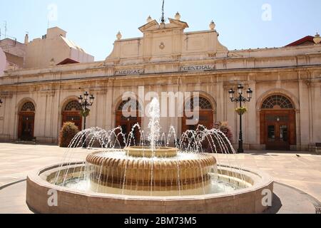 Zentrales Marktgebäude in Plaza Mayor, Castellon de la plana, Valencia provence, Spanien. Stockfoto