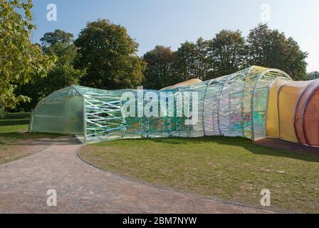 Sommerhauptpavillon Serpentine Galleries Serpentine Pavilion 2015, Kensington Gardens, London, W2 3XA von Selgascano Jose Selgas Lucia Cano Stockfoto