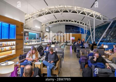 Die Flagship Lounge von American Airlines am Los Angeles International Airport (LAX), Los Angeles, Kalifornien, USA Stockfoto