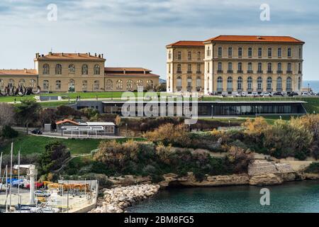 Der Palais du Pharo in Marseille Alter Hafen, ein historischer Palast, der im 19. Jahrhundert in Frankreich erbaut wurde Stockfoto