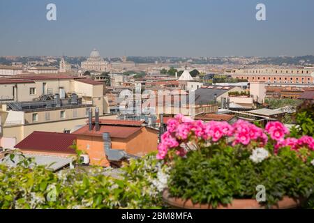 Blick über Rom von der Hotelterrasse, Rom, Latium, Italien, Italien, Europa Stockfoto