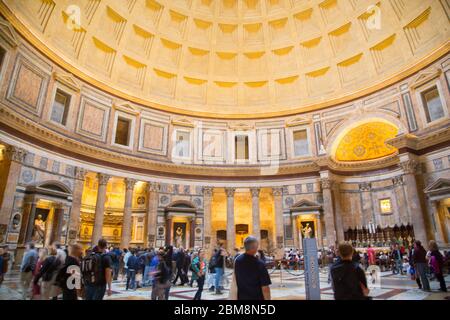 Blick auf das Pantheon Interior, Rom, Latium, Latium, Italien, Europa Stockfoto