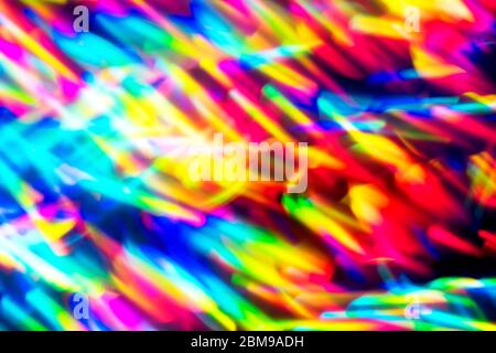 Festliche abstrakten Hintergrund mit leuchtenden Regenbogen Neon Streifen Stockfoto