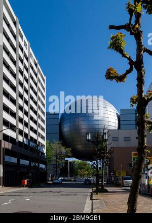 Nagoya, JAPAN - 29. APRIL 2016: Nagoya City Science Museum and Planetarium. Stockfoto