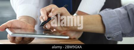 Team, das im Büro arbeitet Stockfoto