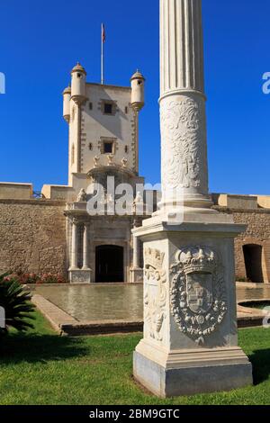 Las Puertas de Tierra, Constitution Plaza, Cadiz City, Andalusien, Spanien, Europa Stockfoto